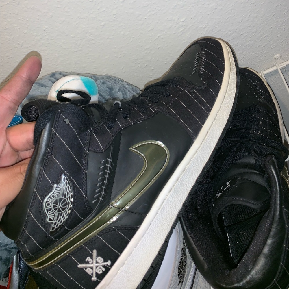 AIR JORDAN 1 barons